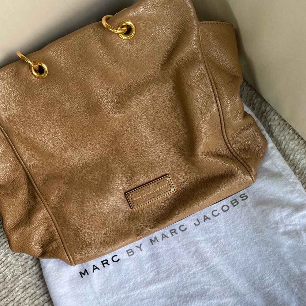 Marc Jacobs tote!